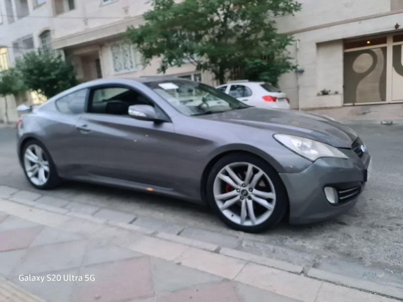 هيوندای جنسيس کوپه 2011