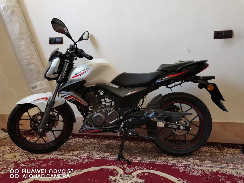 بدون عکس