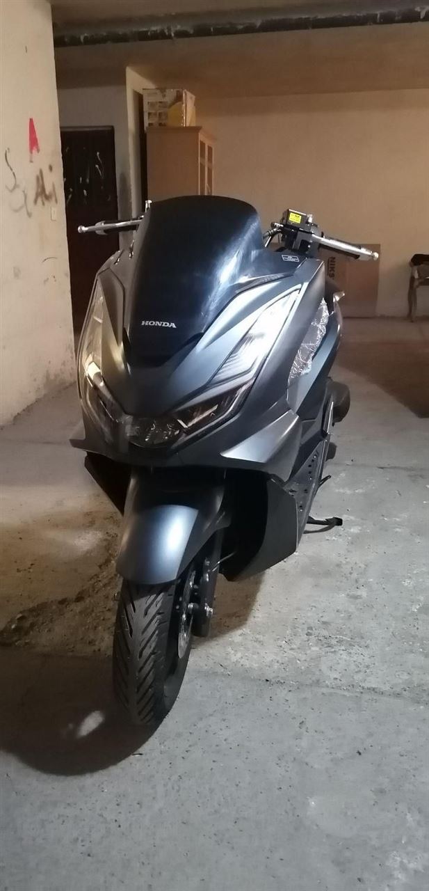 هوندا PCX 160 1404