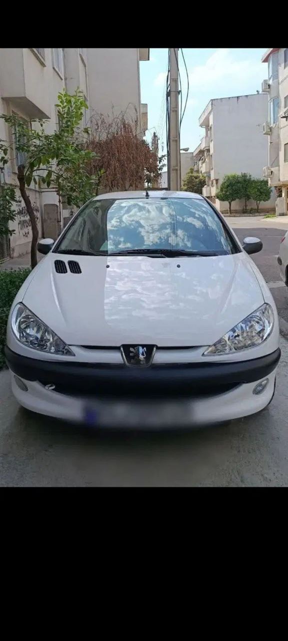 پژو 206 1396