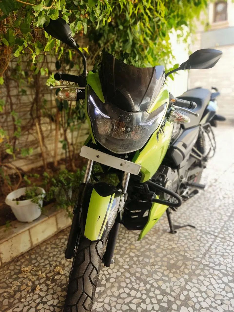 آپاچی 150 1395