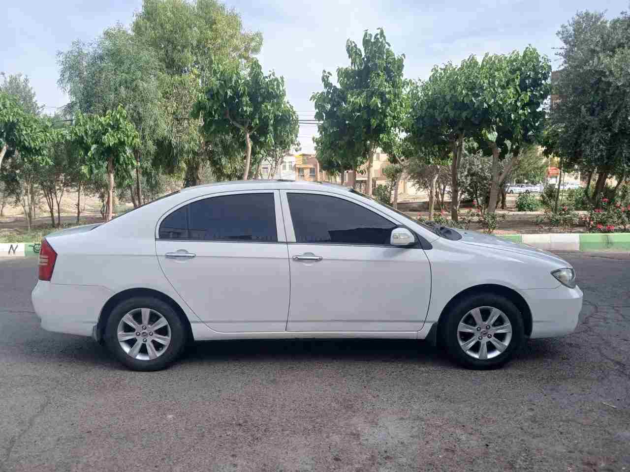 ليفان 620 1395