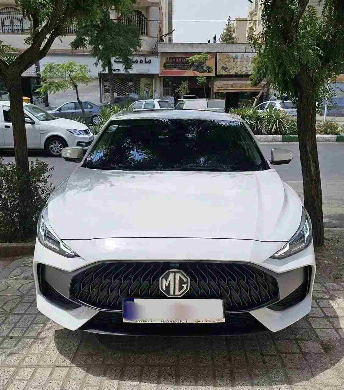 ام جی GT 2025