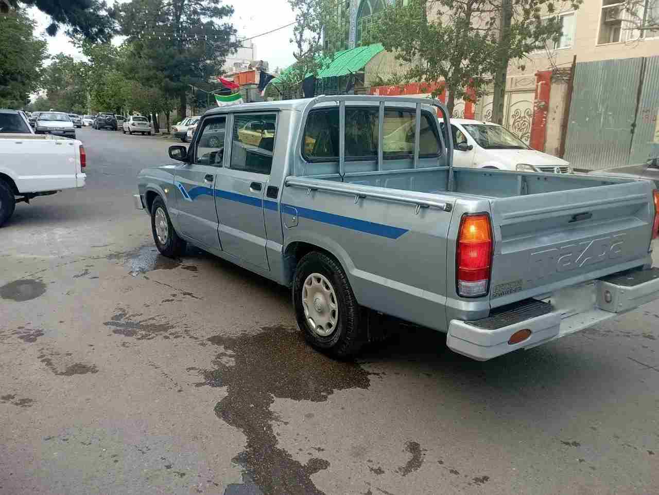 مزدا وانت دو کابين 1390