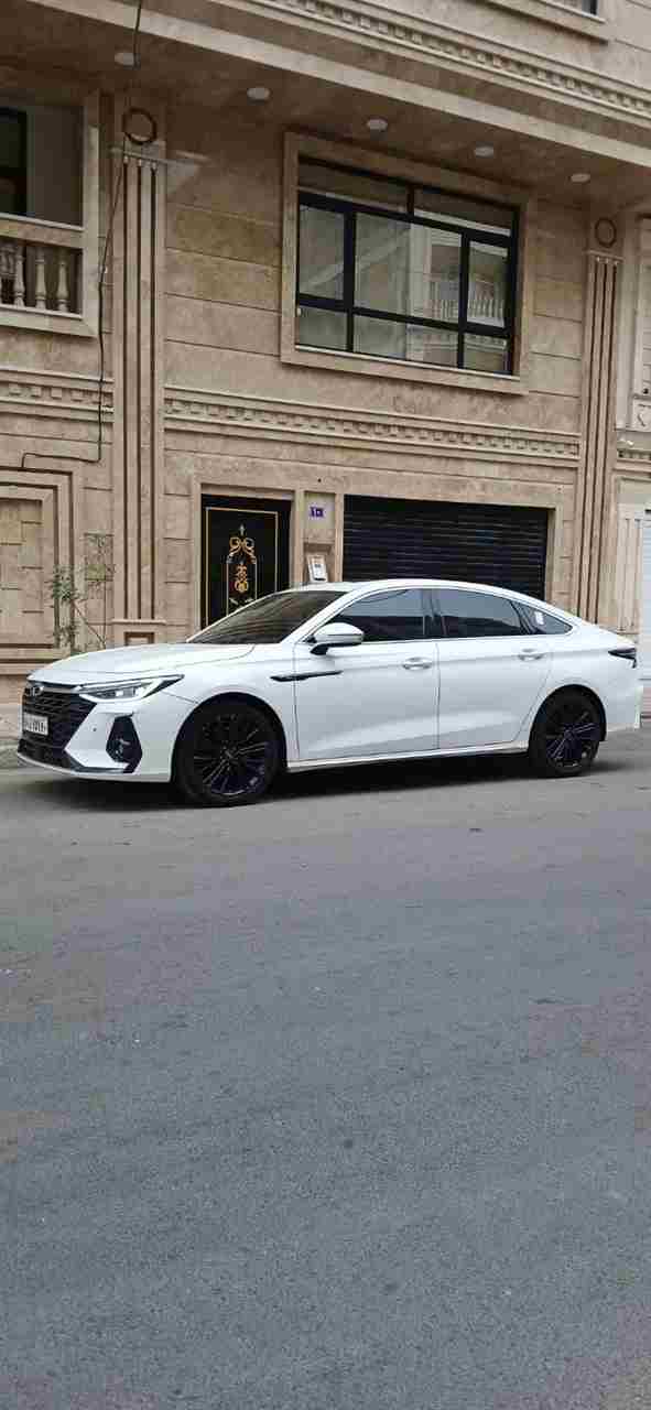 فونیکس آریزو 8 1403