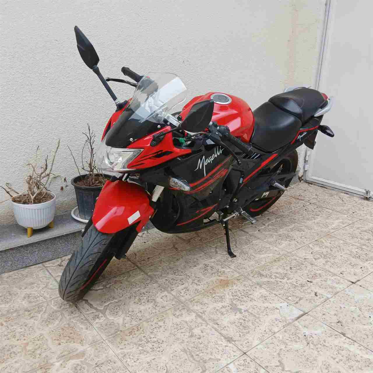 مگلی 200R 1402