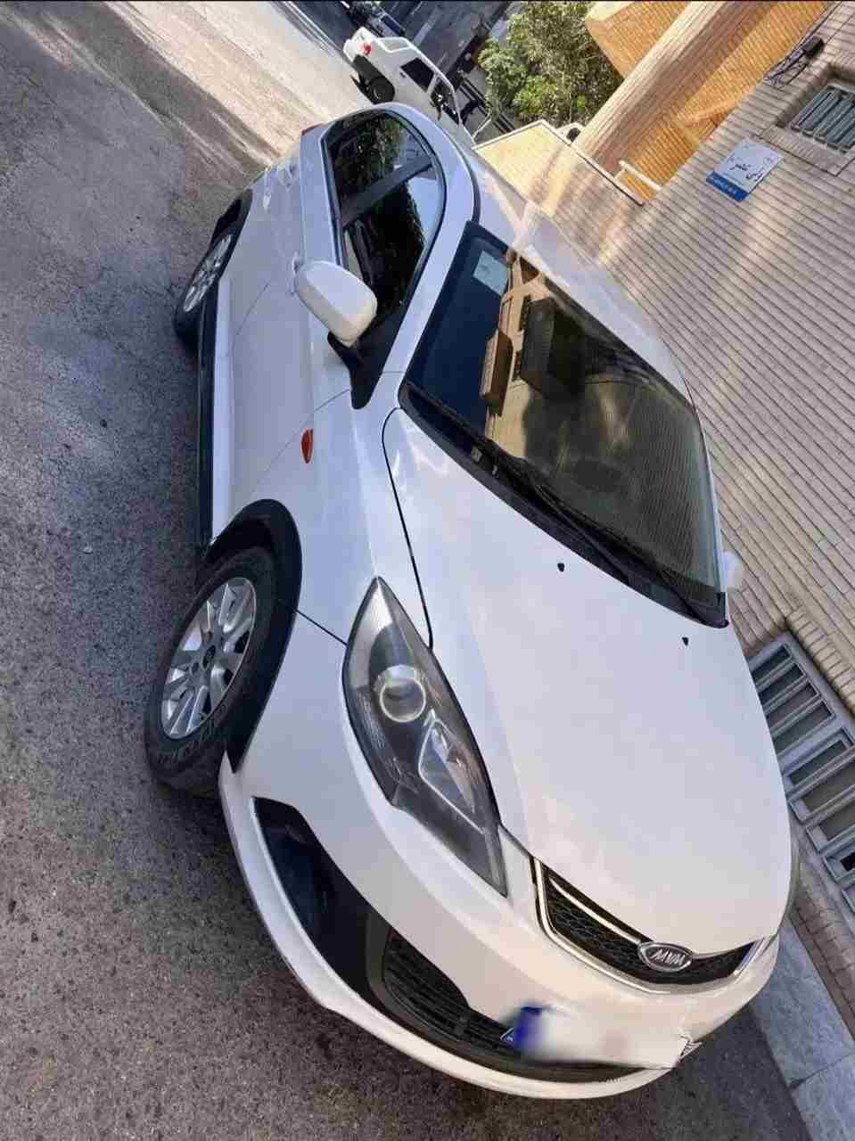 ام وی ام 315 هاچ بک 1396