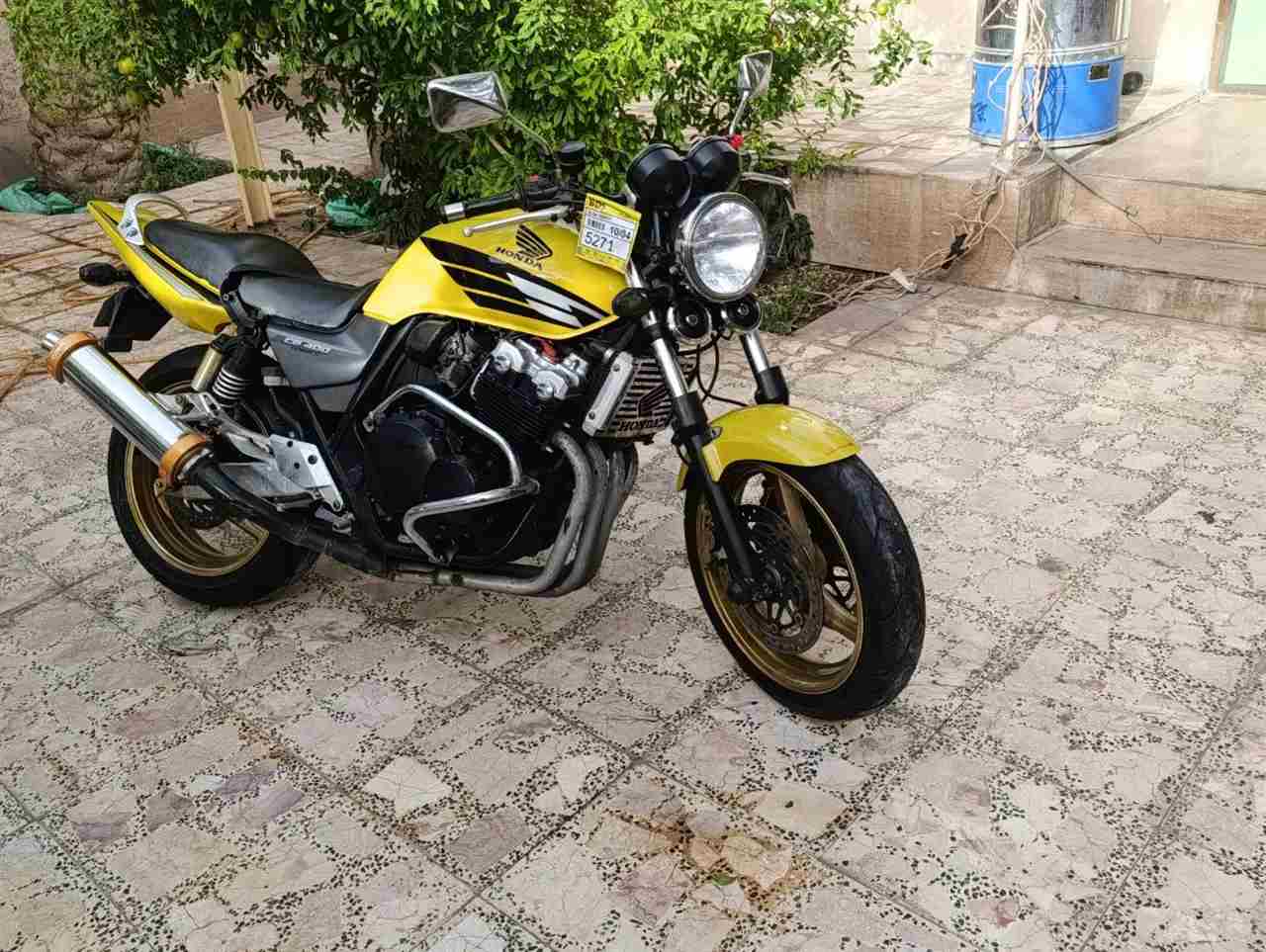 هوندا CB 400 1387