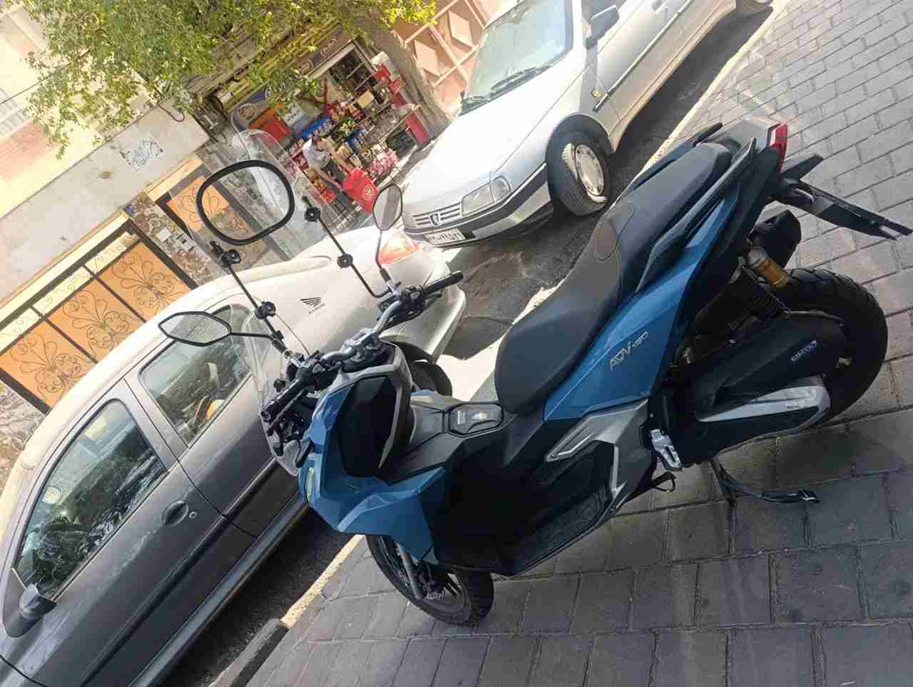 هوندا ADV 160 1404