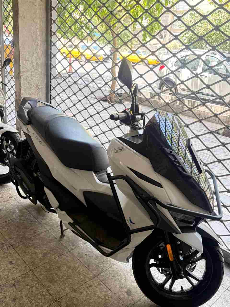 اس وای ام گلکسی JT200 1403