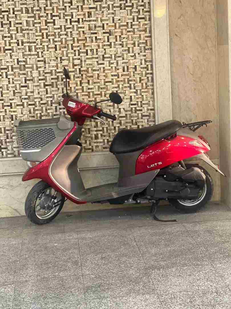 بدون عکس