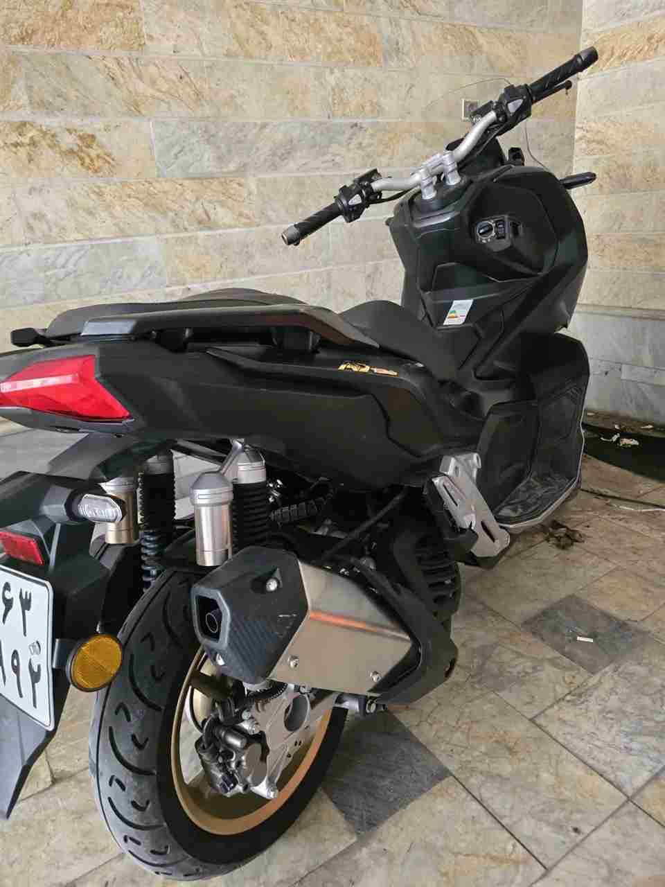 همراه سیکلت جهان 180 1403