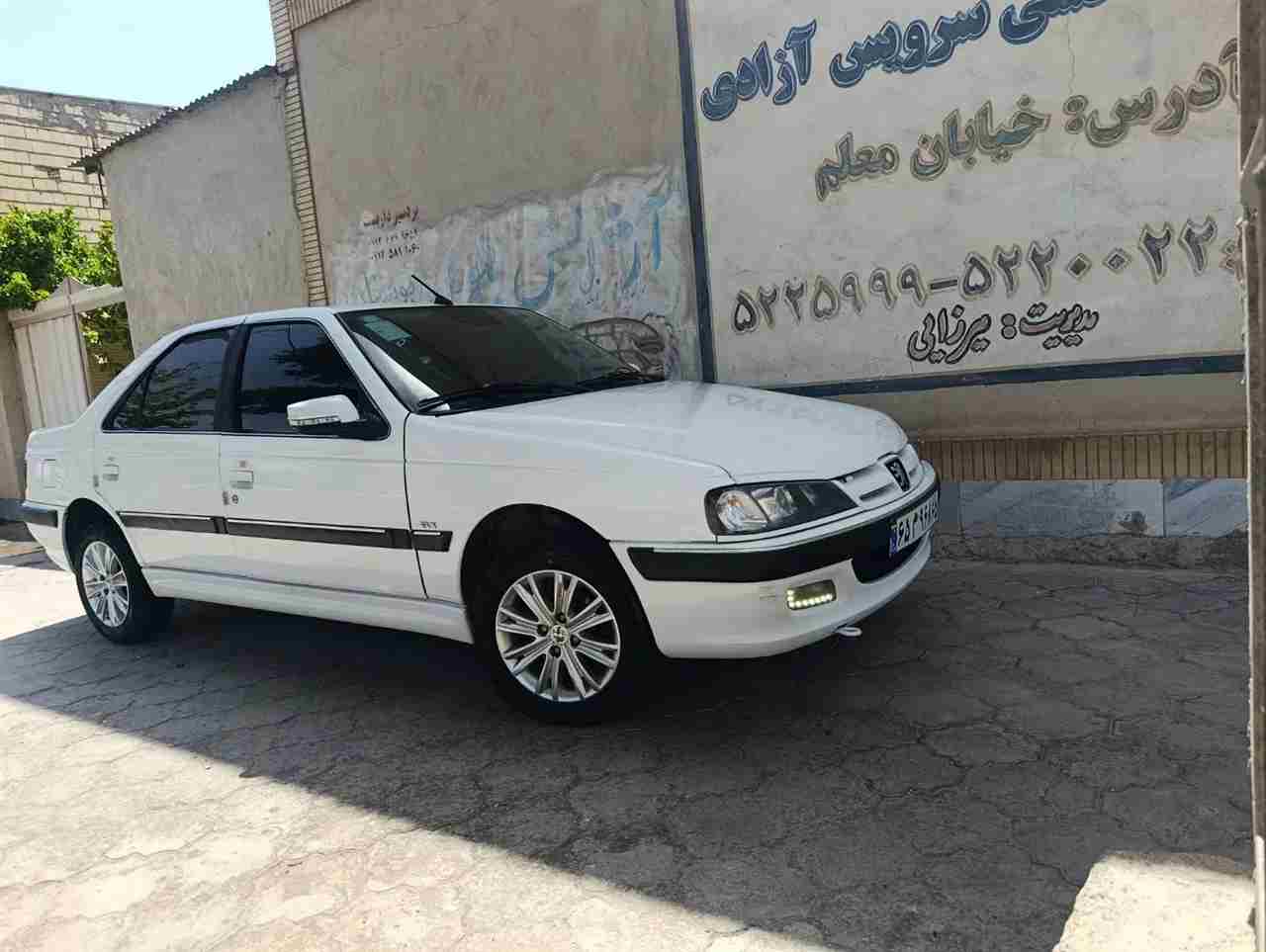 پژو پارس 1402